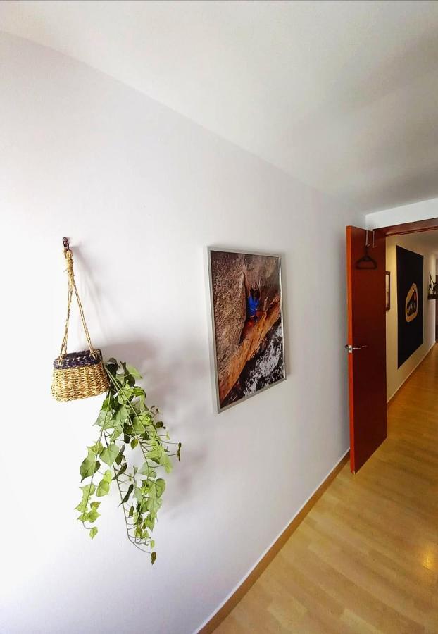 Cornu Karma Apartment Siuranella Cornudella de Montsant Exterior foto